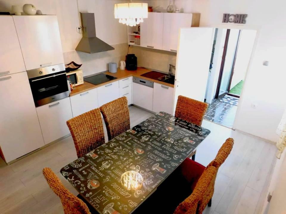 Littlevenice Appartme 50M From Sea Τρογκίρ Εξωτερικό φωτογραφία